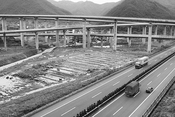 Zhuyong Expressway, Dongyang Section